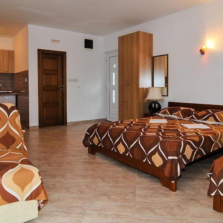 Apartments Samardzic Tivat Exteriör bild